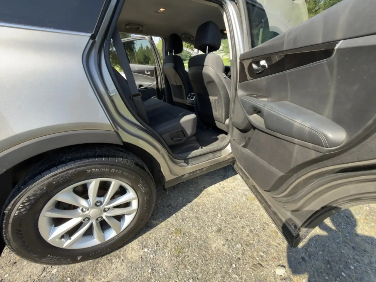 Kia Sorento photo Kia Sorento