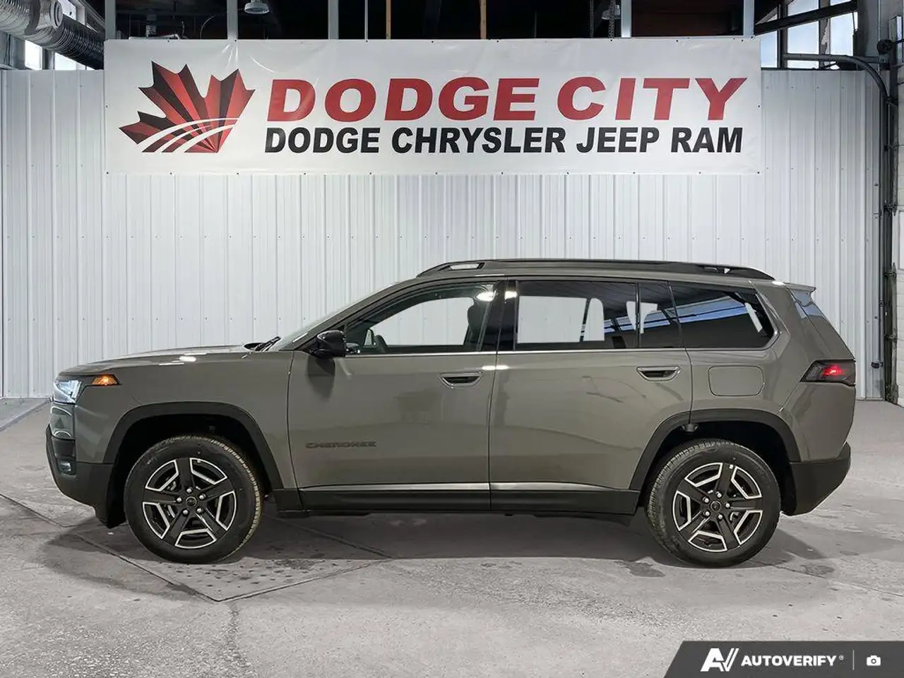 Jeep Cherokee photo Jeep Cherokee