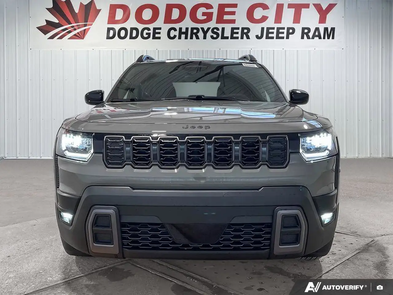 Jeep Cherokee photo Jeep Cherokee