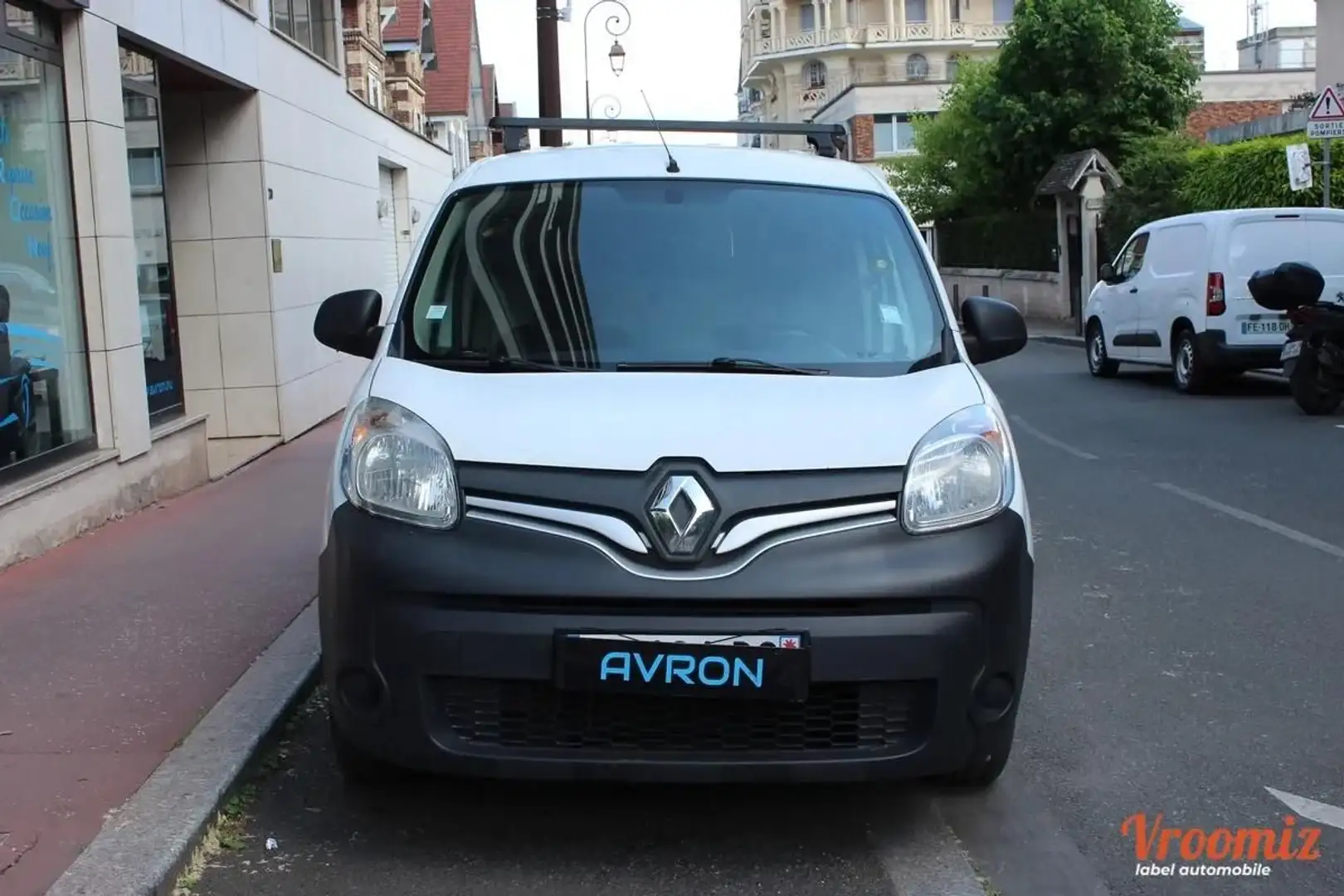 Renault Kangoo II (2) 1.5 DCI 110 MAXI / ATTELAGE Blanc - 2