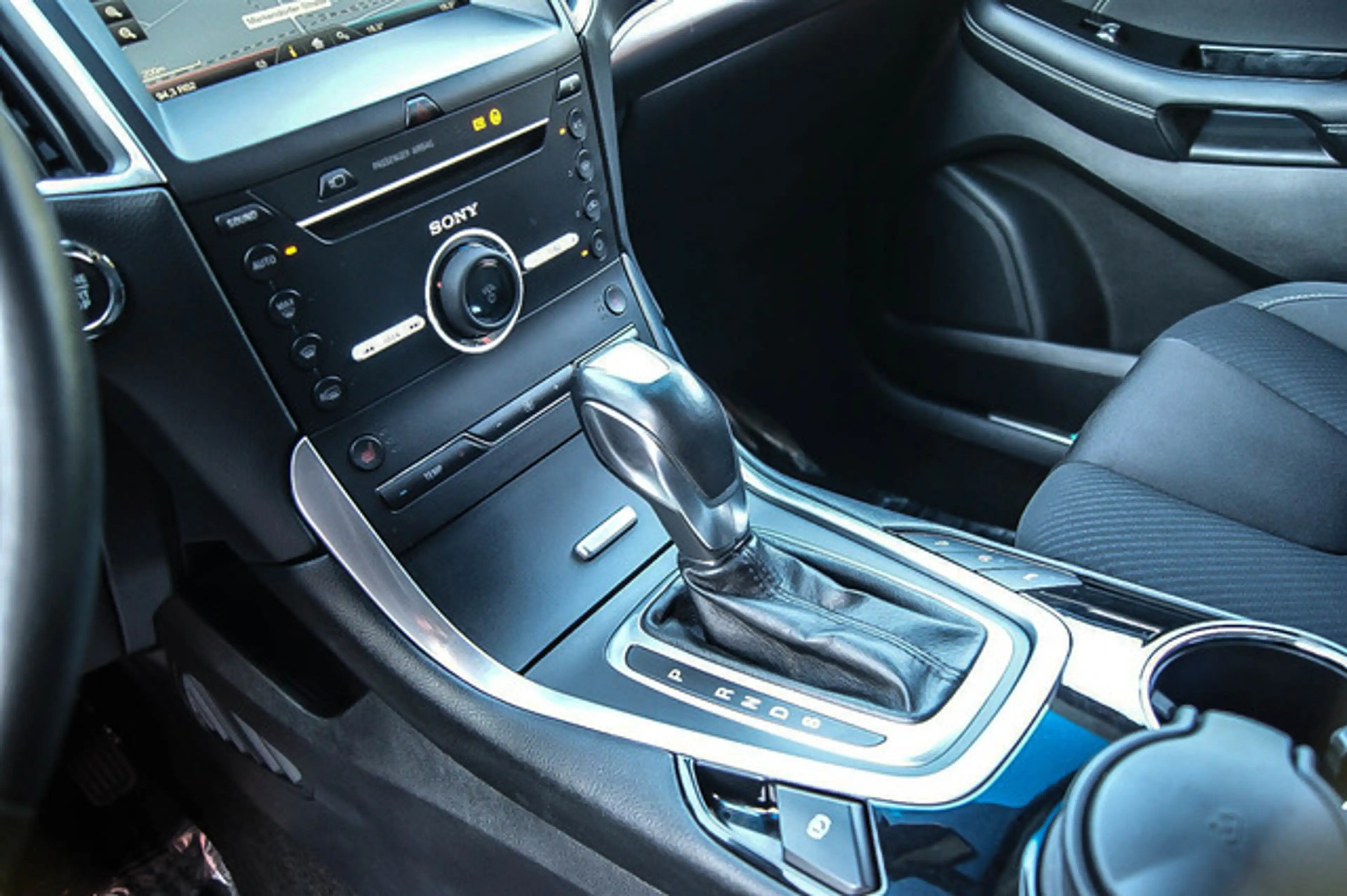 Ford Edge 2.0TDCi Bi-Turbo 4x4 LED KAMERA ACC 1.HAND — photo 14