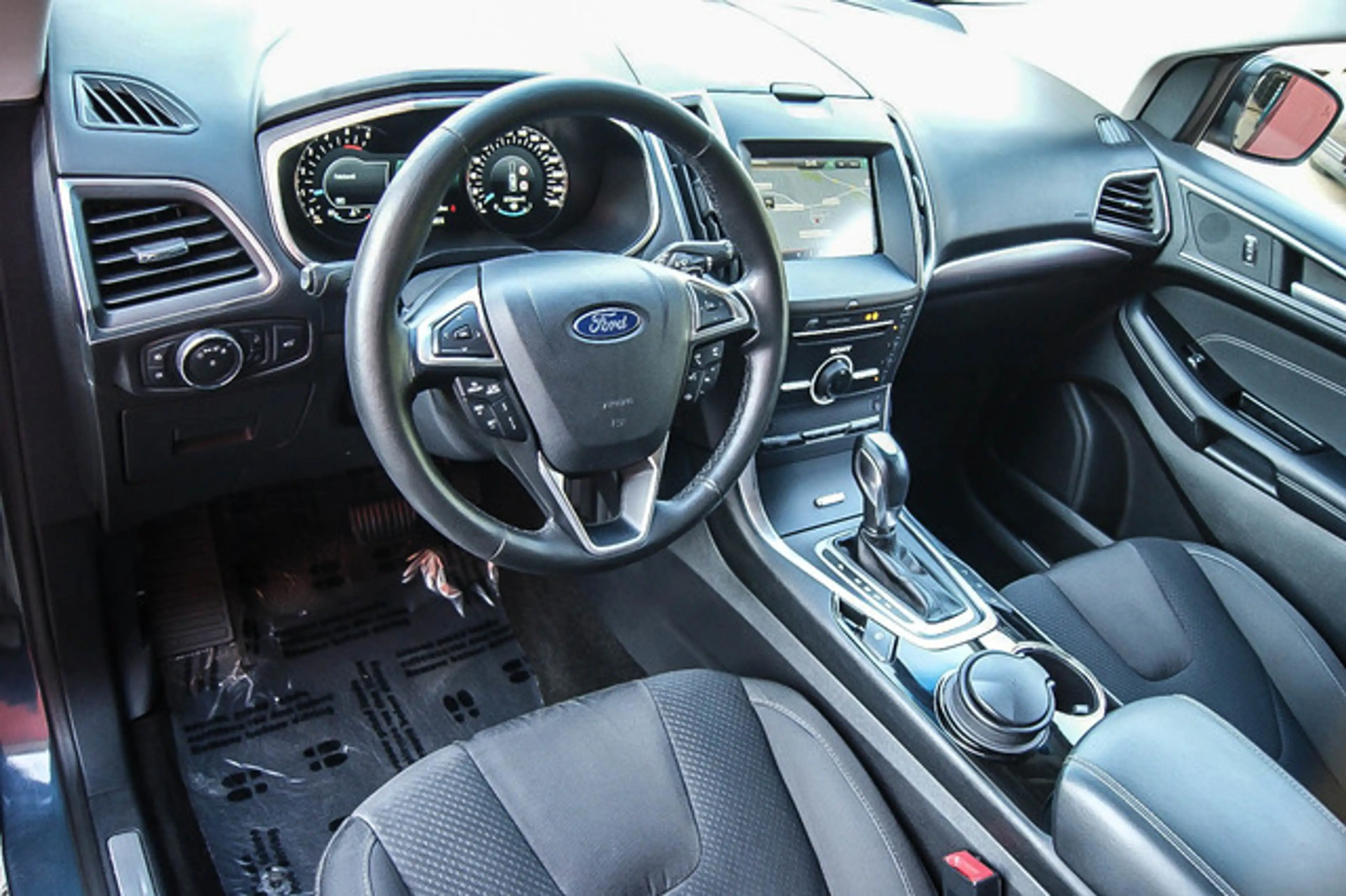 Ford Edge 2.0TDCi Bi-Turbo 4x4 LED KAMERA ACC 1.HAND — photo 9