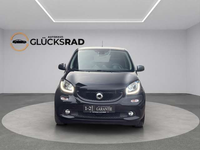 smart forFour Perfect Automatik R-Kamera Pano SHZ Navi