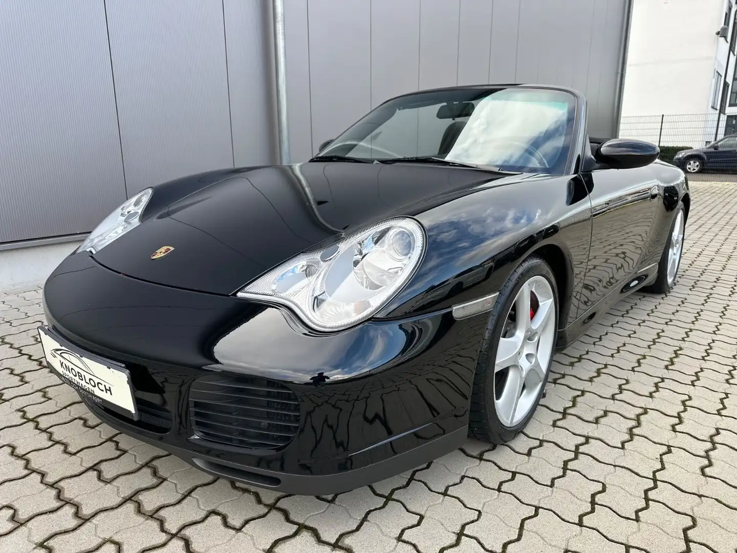 Porsche 996 911 Carrera 4S Cabrio !2 Hand, Schalter, U-frei! Schwarz - 1