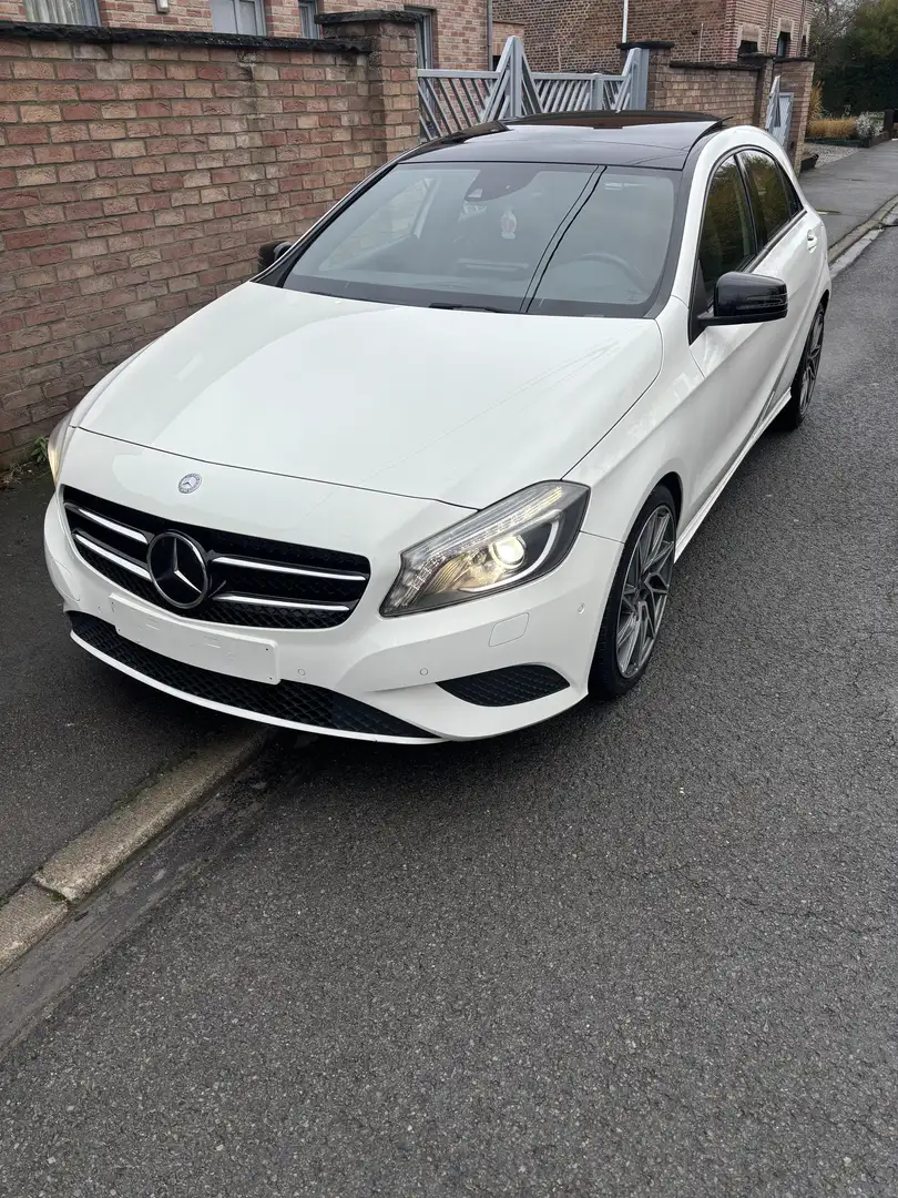 Mercedes-Benz A 180 sport équipement euro 6b Wit - 1