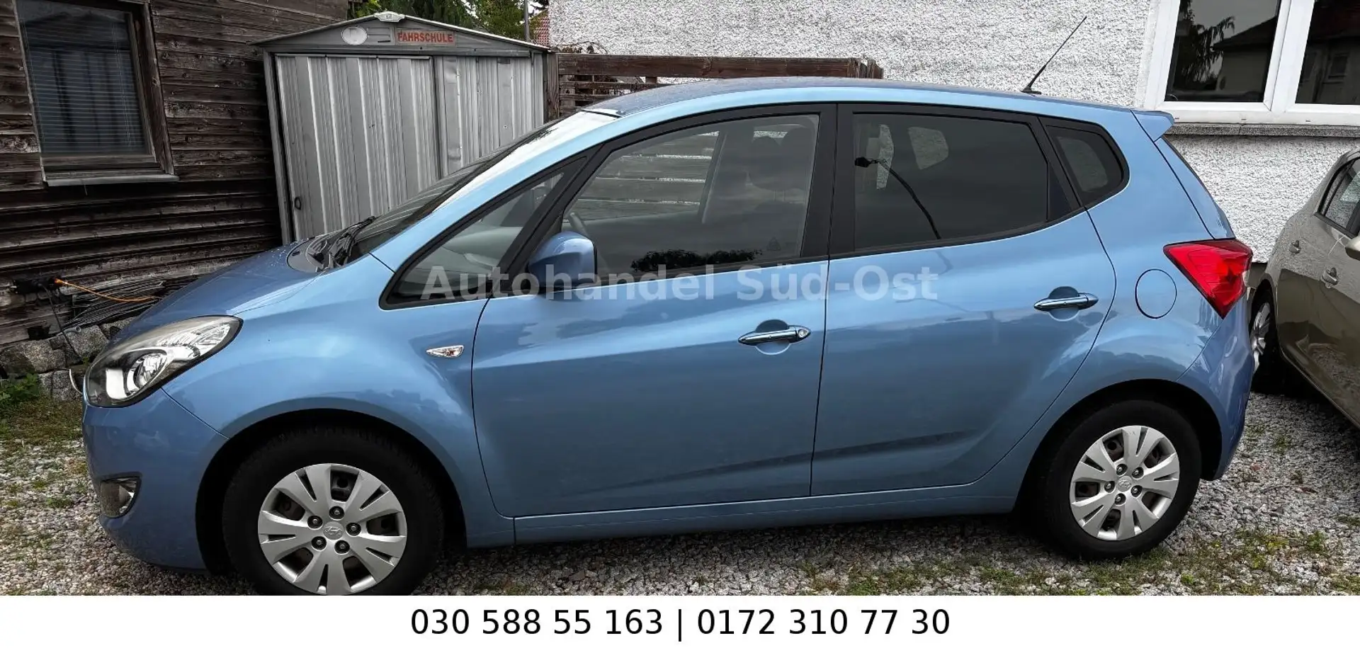 Hyundai iX20 Comfort Automatik Klima Multi Blauw - 2