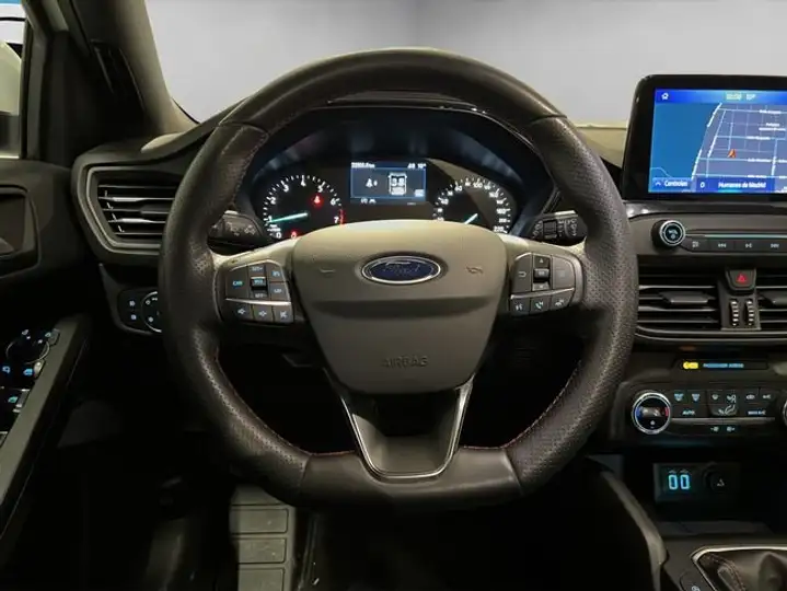 Ford Focus 1.0 Ecoboost ST-Line 2021, foto 11