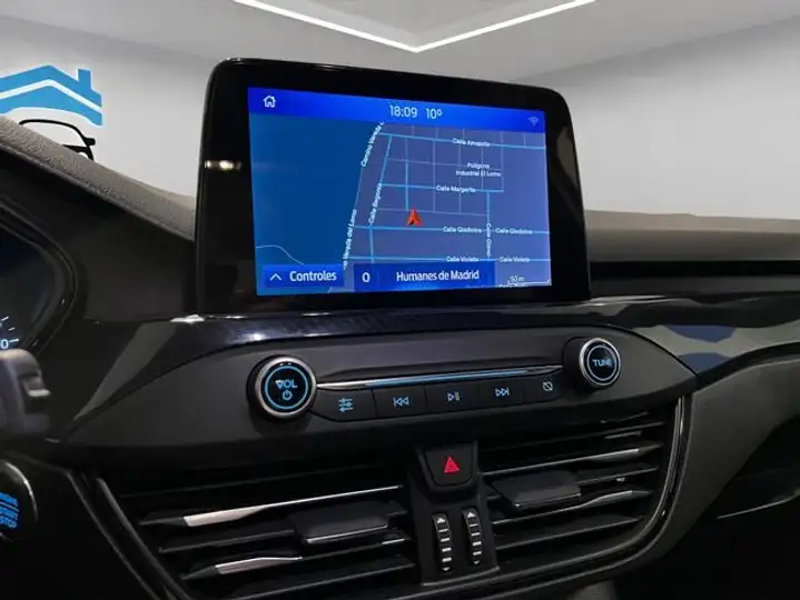 Ford Focus 1.0 Ecoboost ST-Line 2021, foto 20