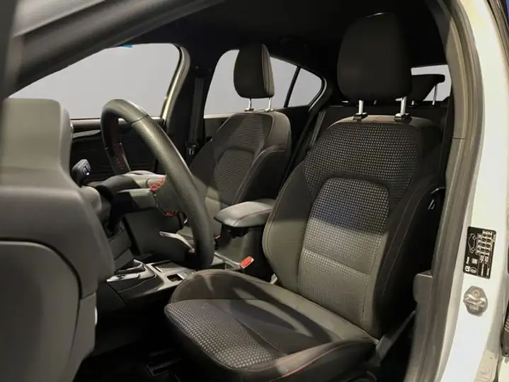 Ford Focus 1.0 Ecoboost ST-Line 2021, foto 25
