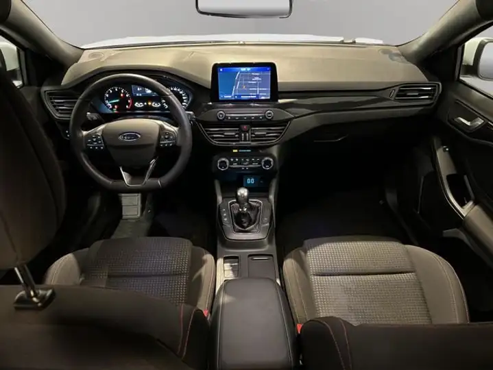 Ford Focus 1.0 Ecoboost ST-Line 2021, foto 12