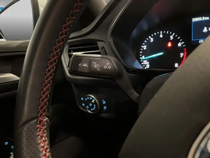 Ford Focus 1.0 Ecoboost ST-Line 2021, foto 15