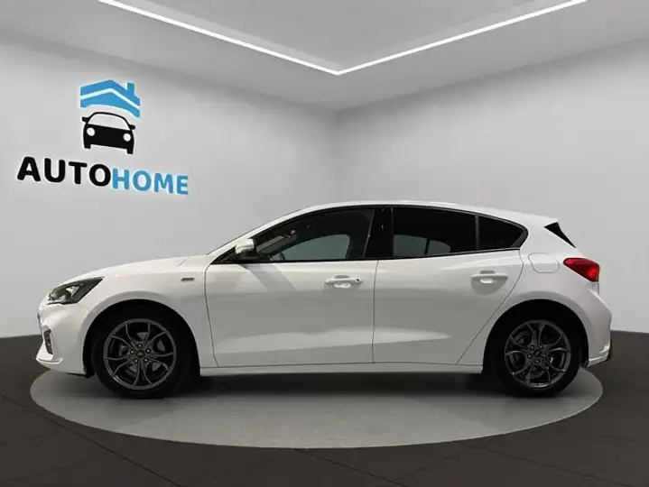 Ford Focus 1.0 Ecoboost ST-Line 2021, foto 4