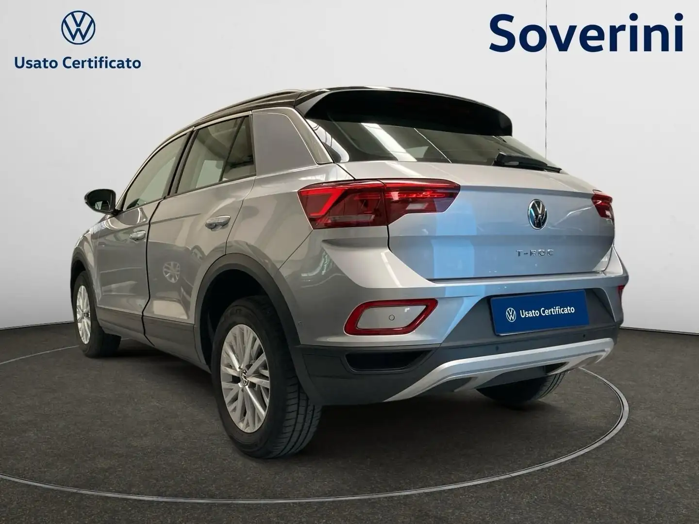 Volkswagen T-Roc 1.5 TSI ACT DSG Life Grigio - 2