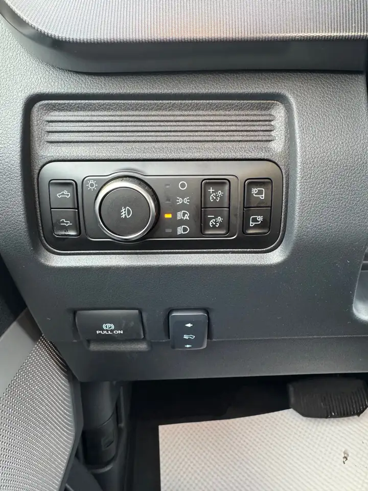 Ford F 350 снимка Ford F 350