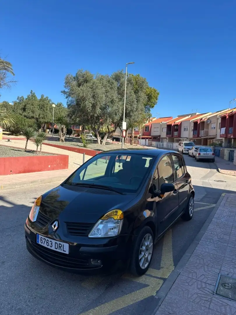Renault Modus 1.5DCI Confort Dynamique 80 Negro - 2