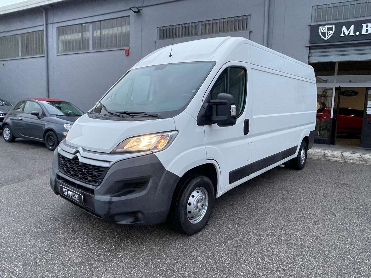 Citroen Jumper JUMPER 35 L3H2 2.0 BLUEHDI BUSINESS Più Iiva