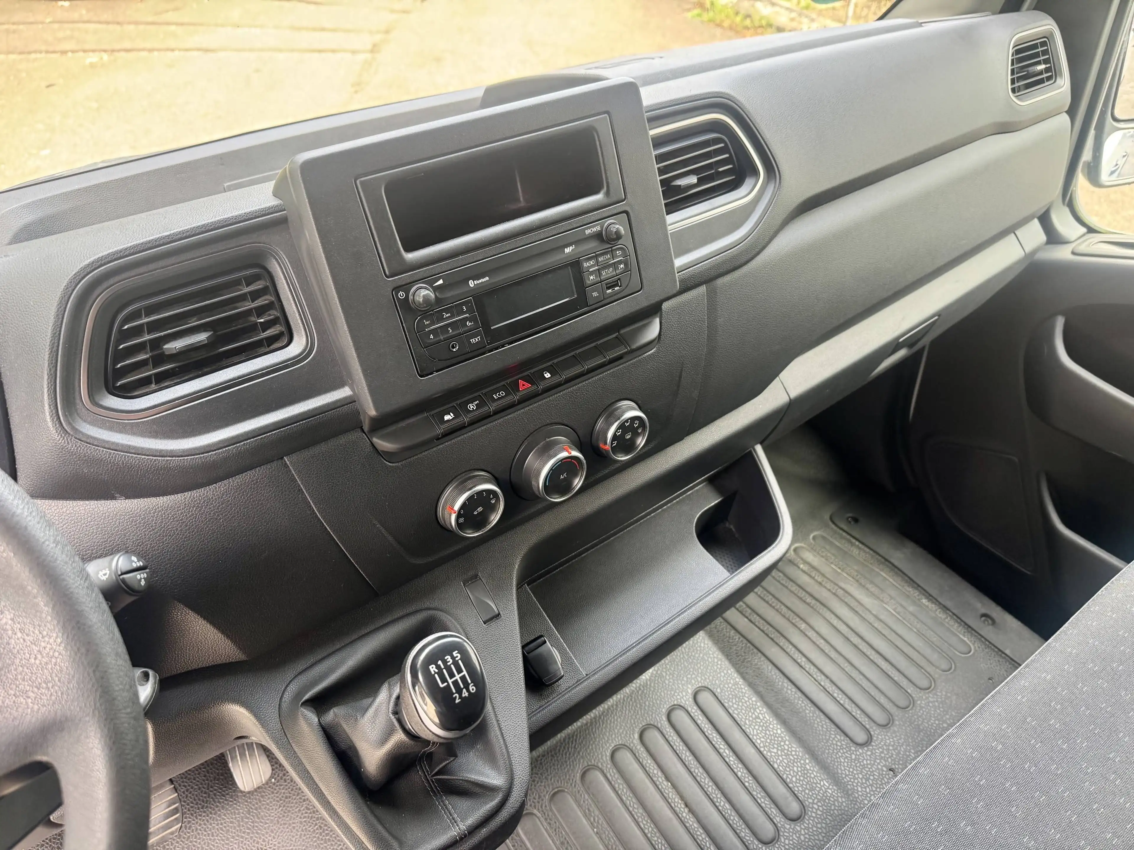 Opel Movano 2.3 CDTI HKa L3H2 3,5t Klima — photo 9