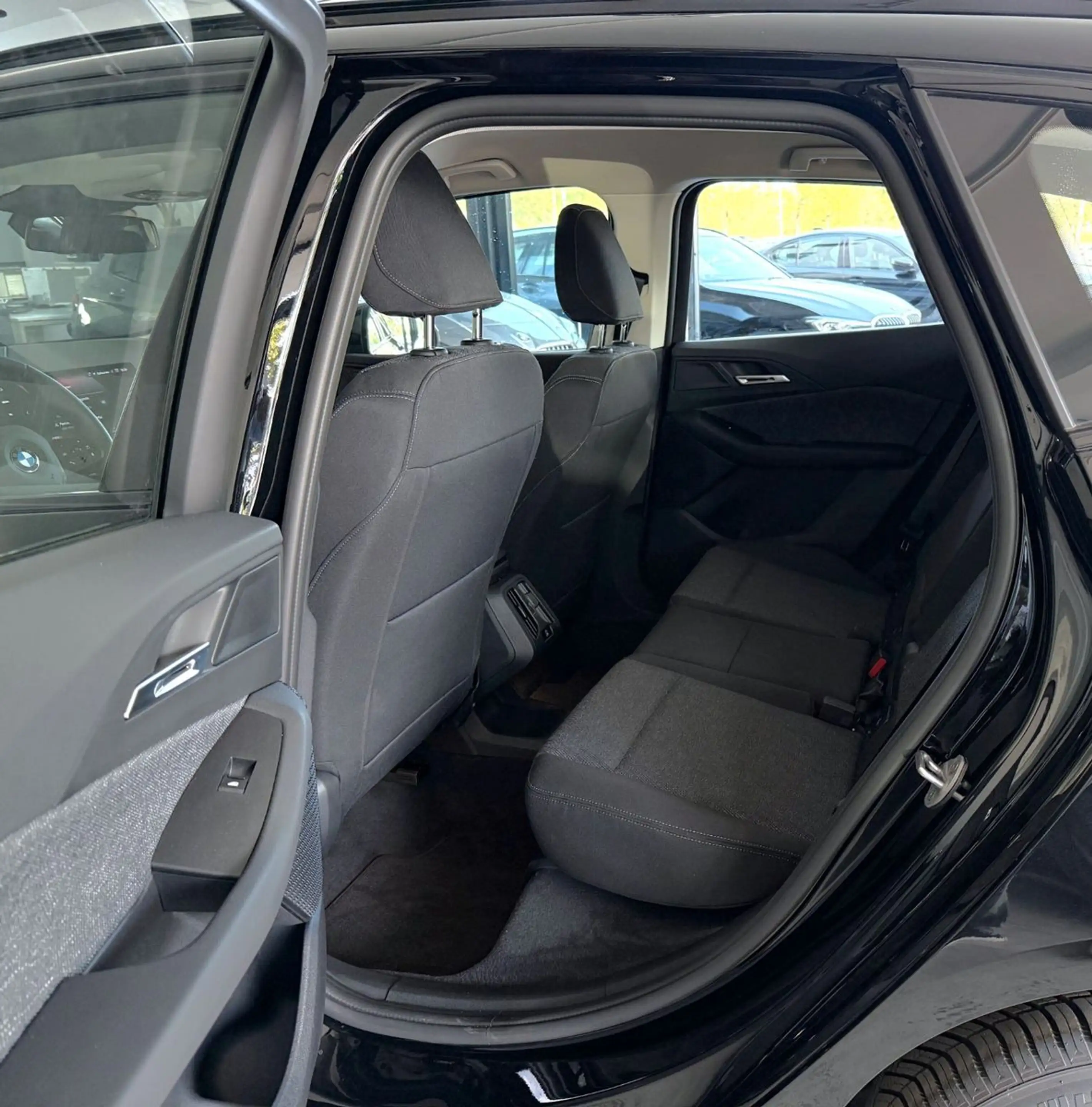 BMW 216 (F44)*LED*KAM*SHZ*DAB*AppleCP — photo 10