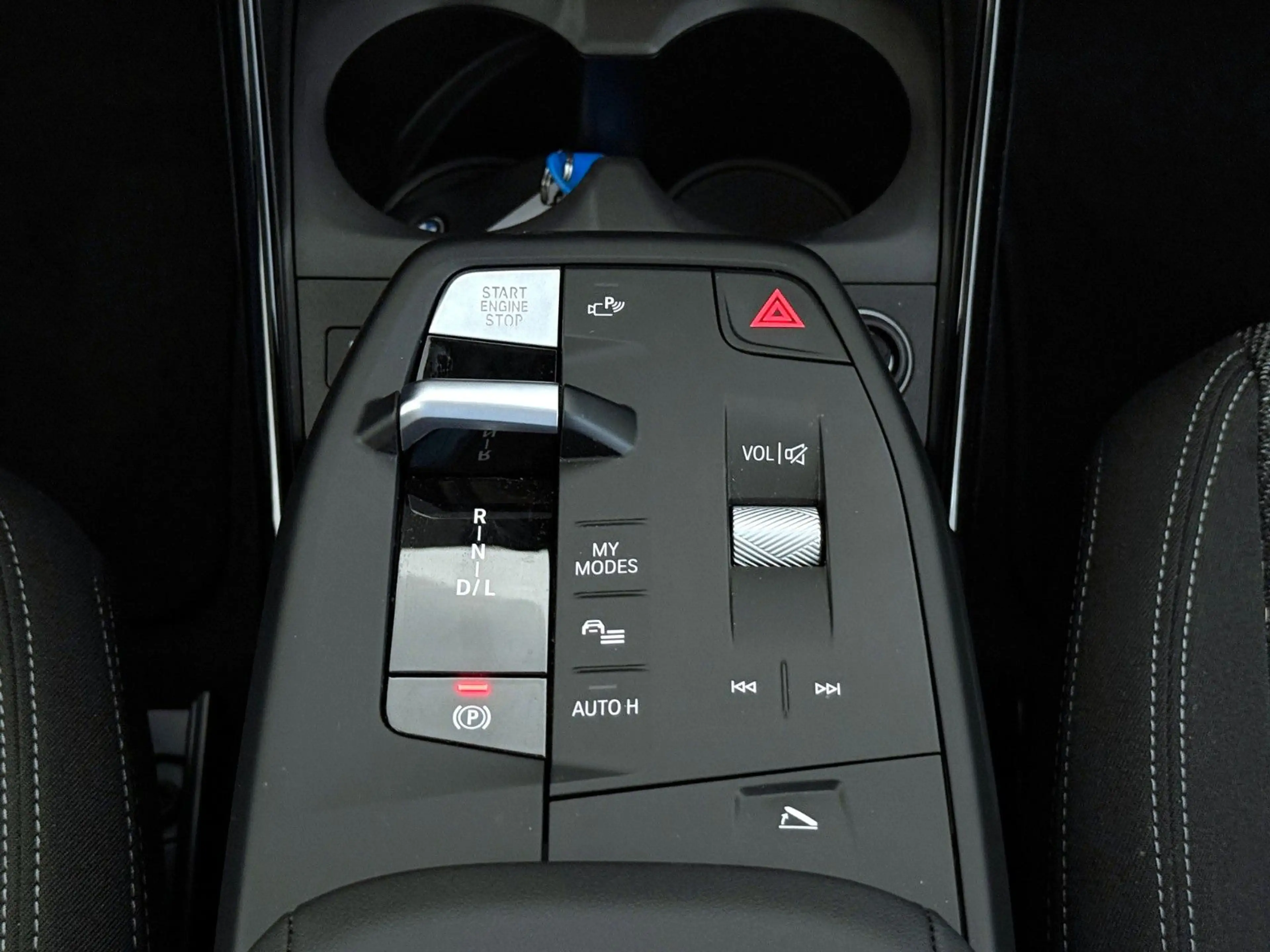 BMW 216 (F44)*LED*KAM*SHZ*DAB*AppleCP — photo 15