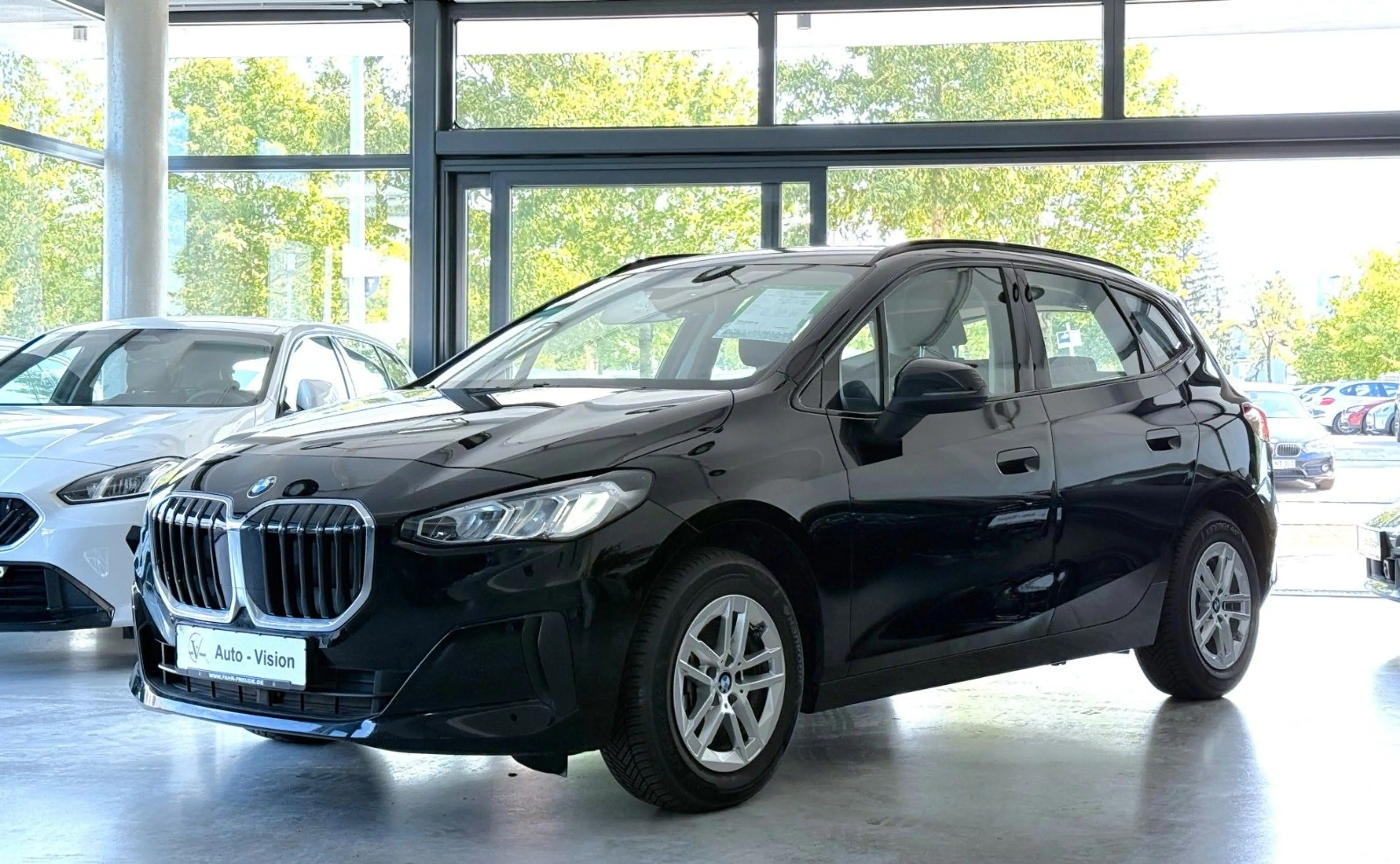BMW 216 (F44)*LED*KAM*SHZ*DAB*AppleCP — photo 2