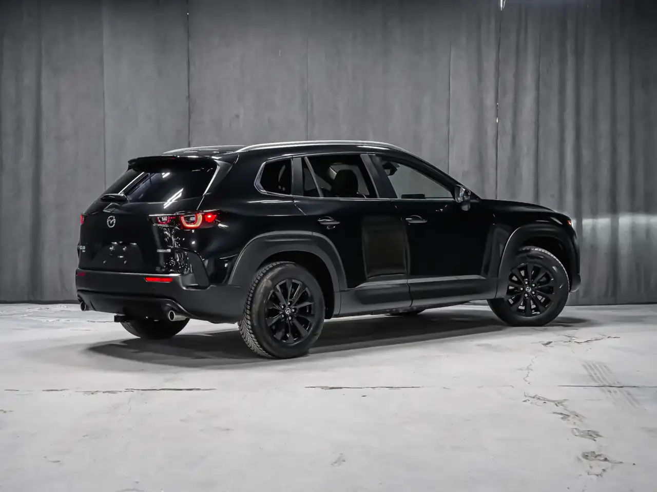 Mazda CX-50 снимка Mazda CX-50