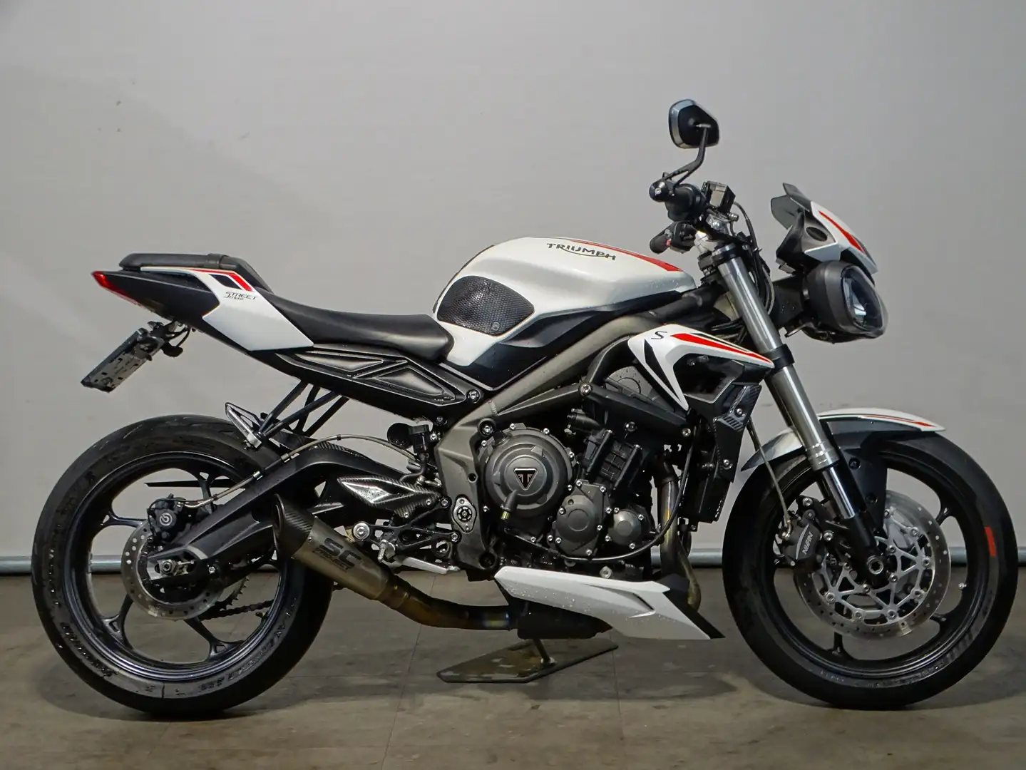 Triumph Street Triple S A2 Wit - 1