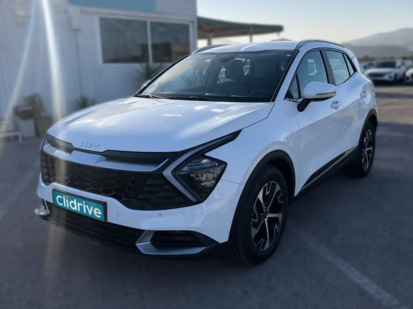 Kia Sportage 1.6 TGDi MHEV Drive 4x2 Blanco - 2