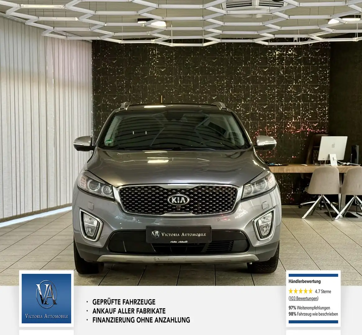 Kia Sorento Edition 7. 4 WD 7 Sitzer* Panorama*Scheckheft* AHK Grau - 2