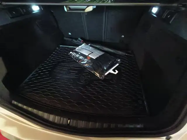 Alfa Romeo Stelvio view 5