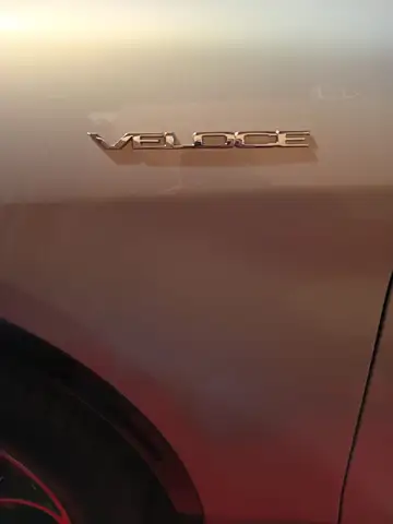 Alfa Romeo Stelvio view 7