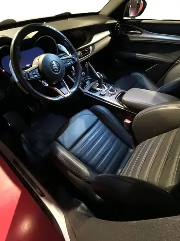 Alfa Romeo Stelvio view 6