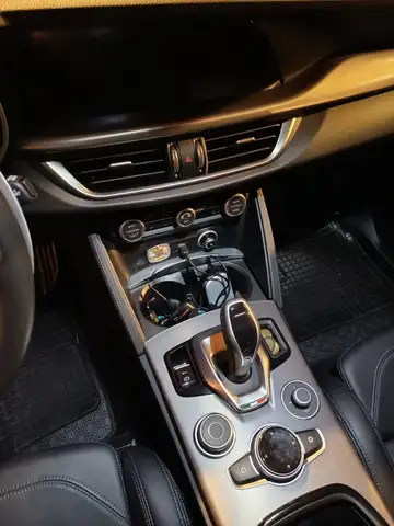 Alfa Romeo Stelvio view 2