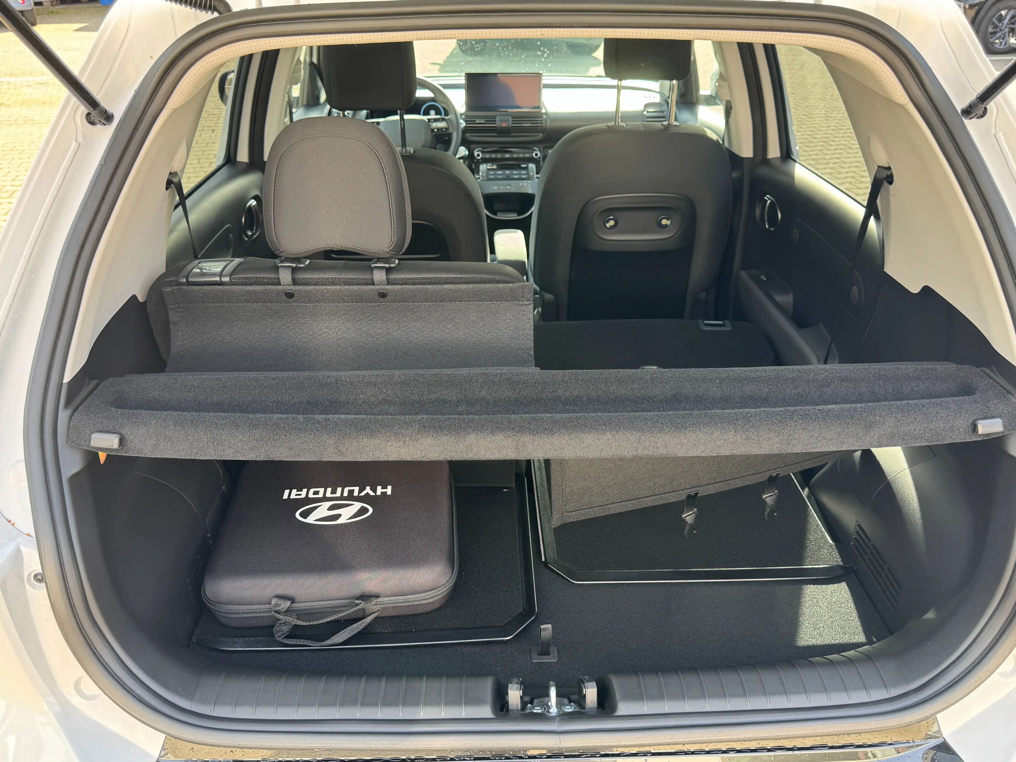 Hyundai Inster Trend 49 kWh (115 PS) Elektro-Komfort-Paket — photo 15