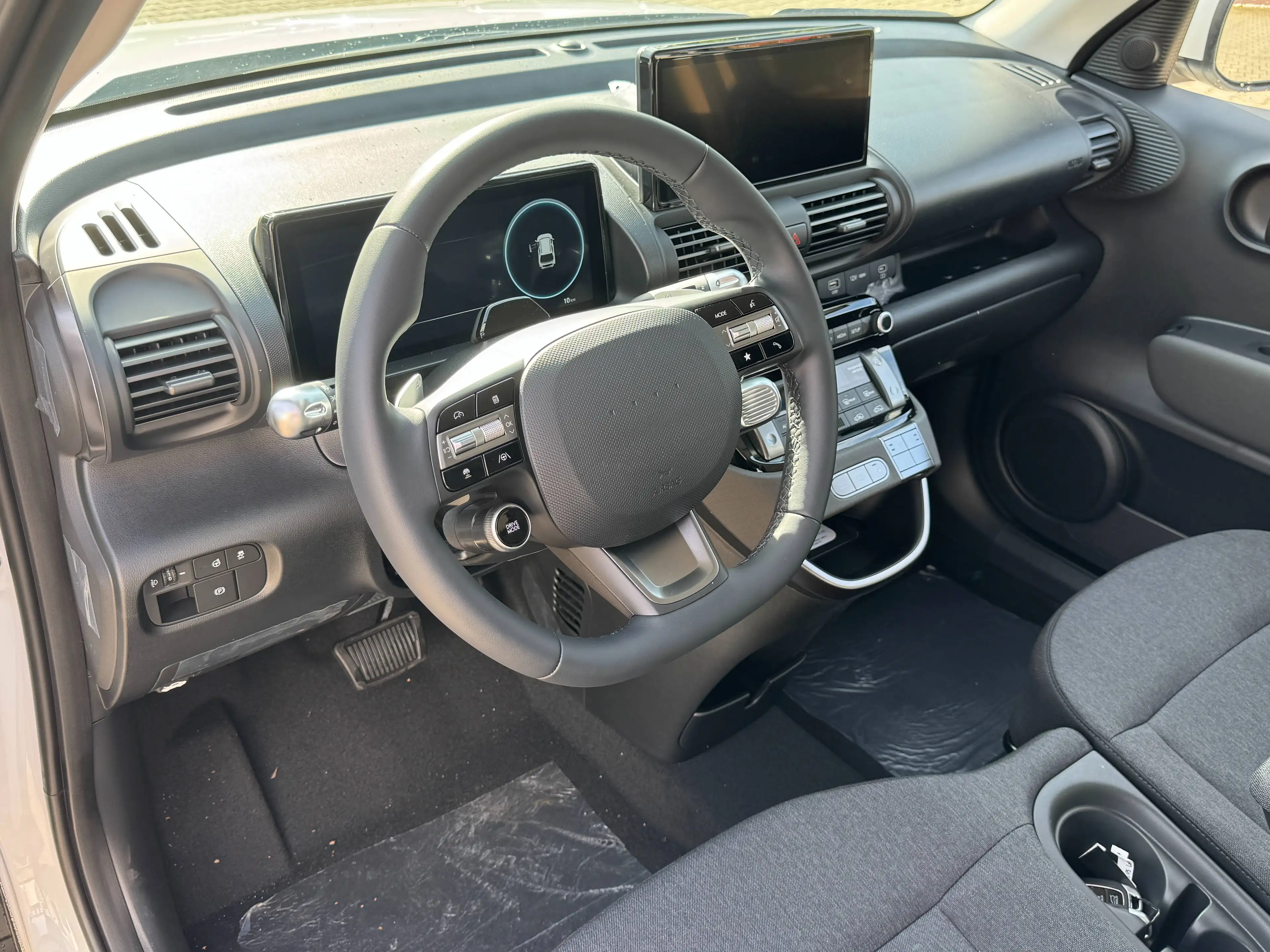 Hyundai Inster Trend 49 kWh (115 PS) Elektro-Komfort-Paket — photo 10