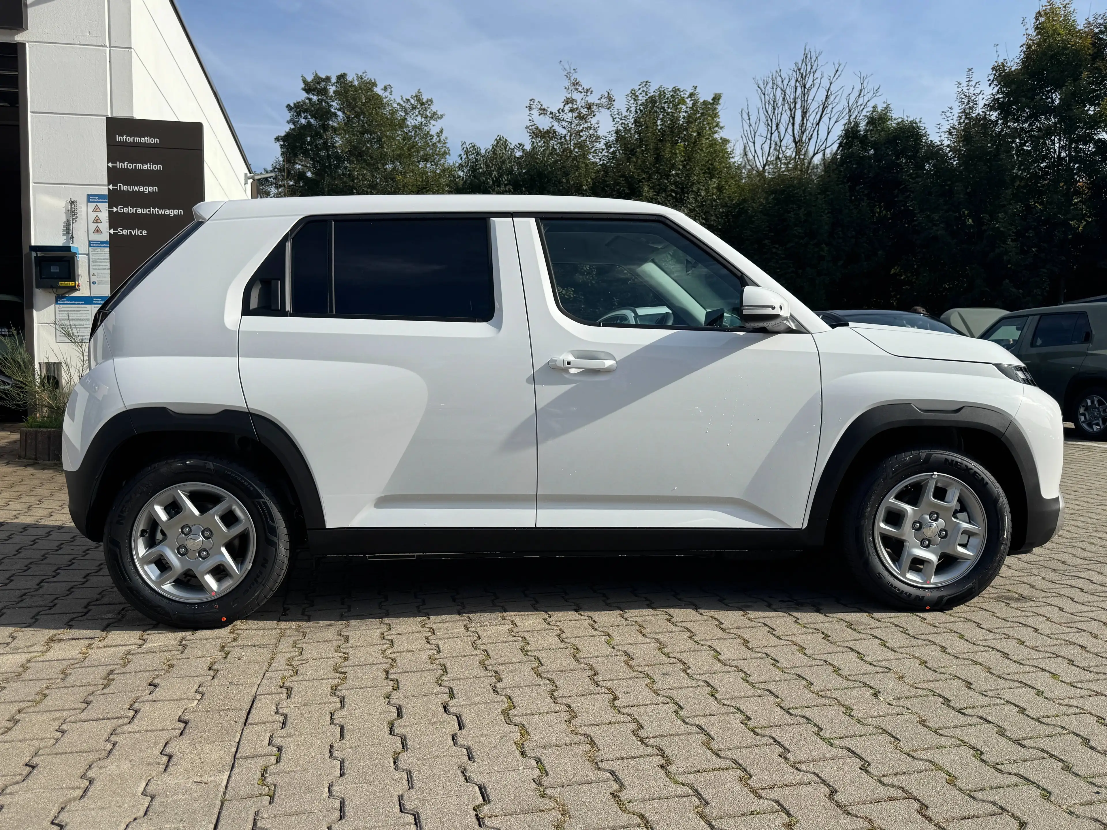 Hyundai Inster Trend 49 kWh (115 PS) Elektro-Komfort-Paket — photo 4