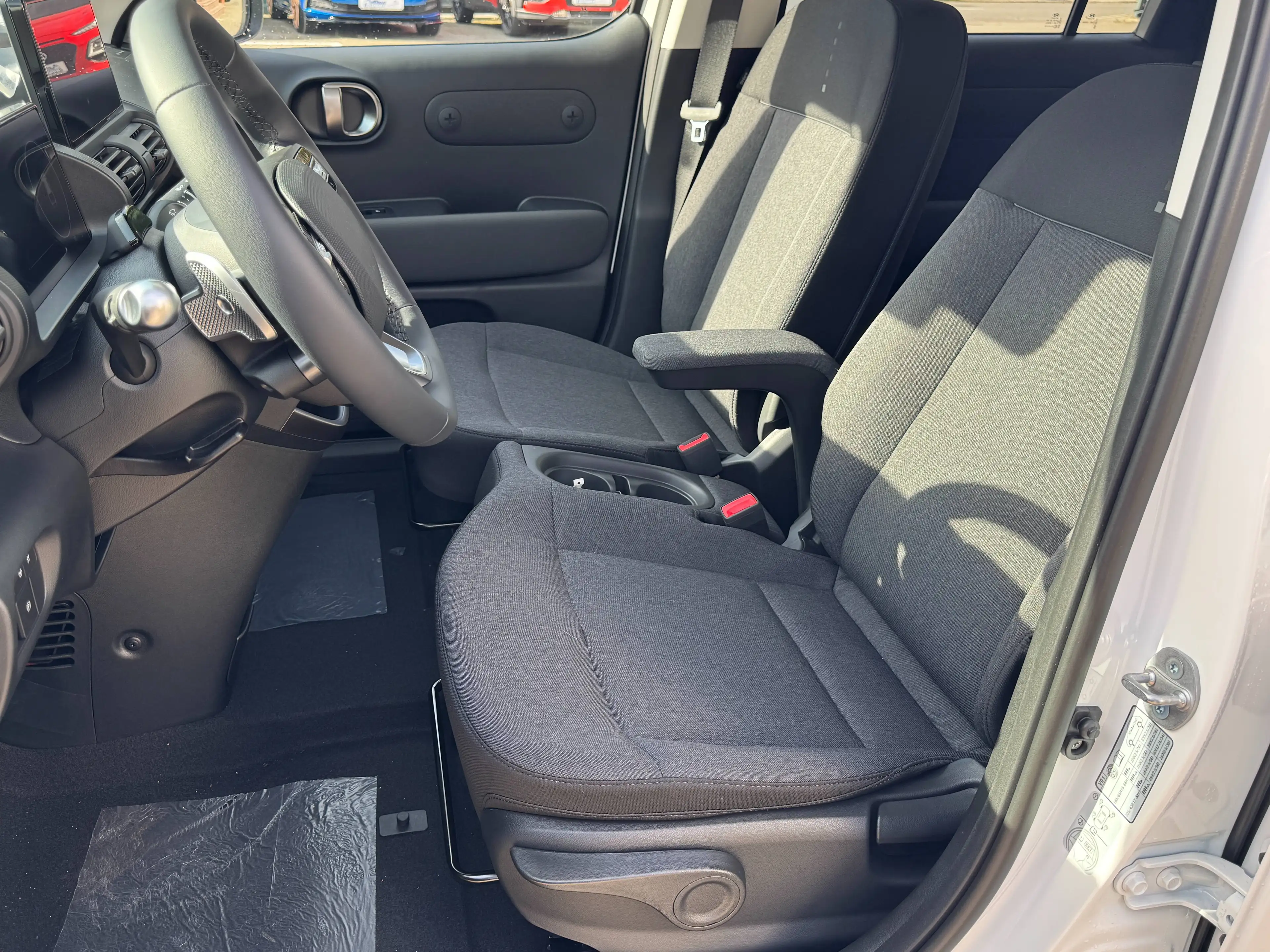 Hyundai Inster Trend 49 kWh (115 PS) Elektro-Komfort-Paket — photo 11