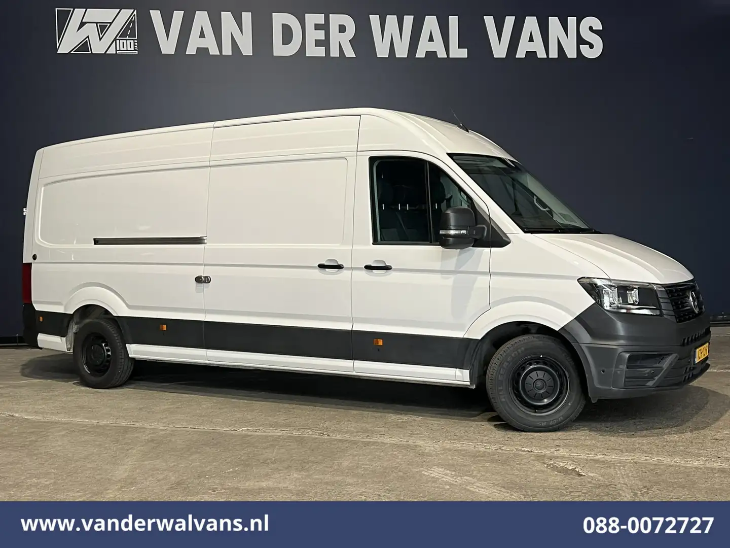 Volkswagen Crafter 2.0 TDI 141pk L4H3 L3H2 Euro6 Airco | Camera | App Blanc - 1