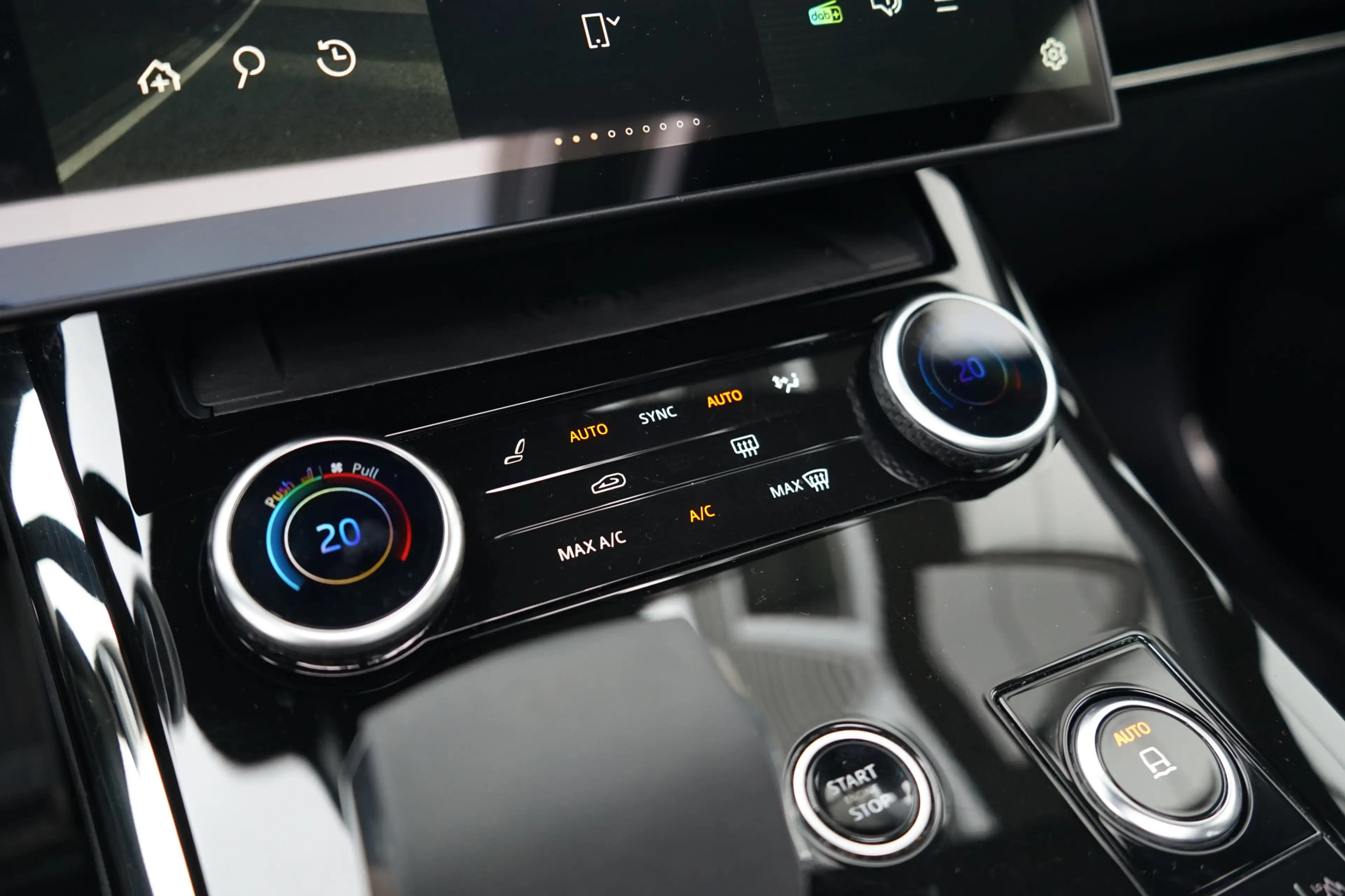 Land Rover Range Rover Sport 3.0 P440e Dynamic HSE | Head-up display | Elektris — photo 26