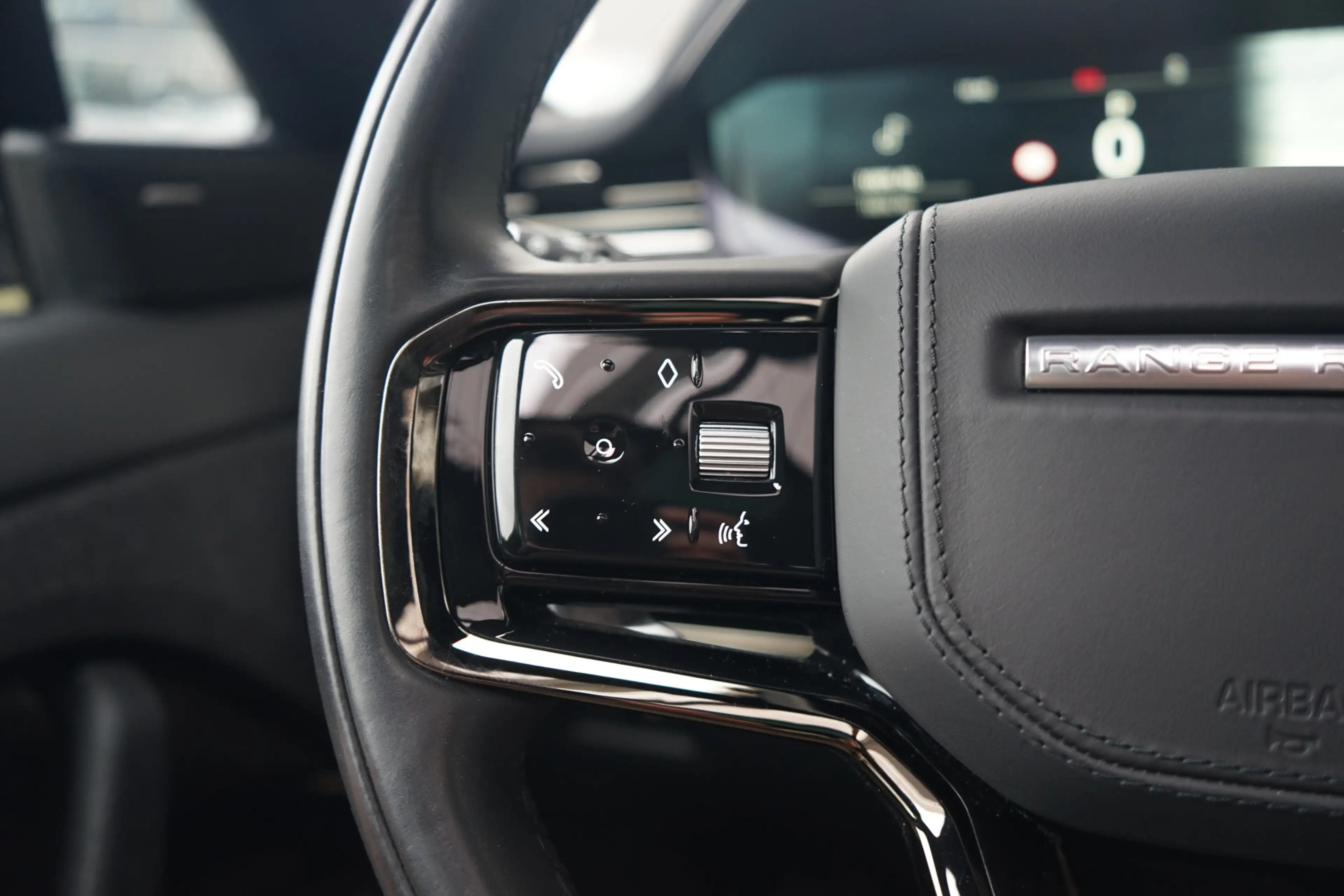 Land Rover Range Rover Sport 3.0 P440e Dynamic HSE | Head-up display | Elektris — photo 15