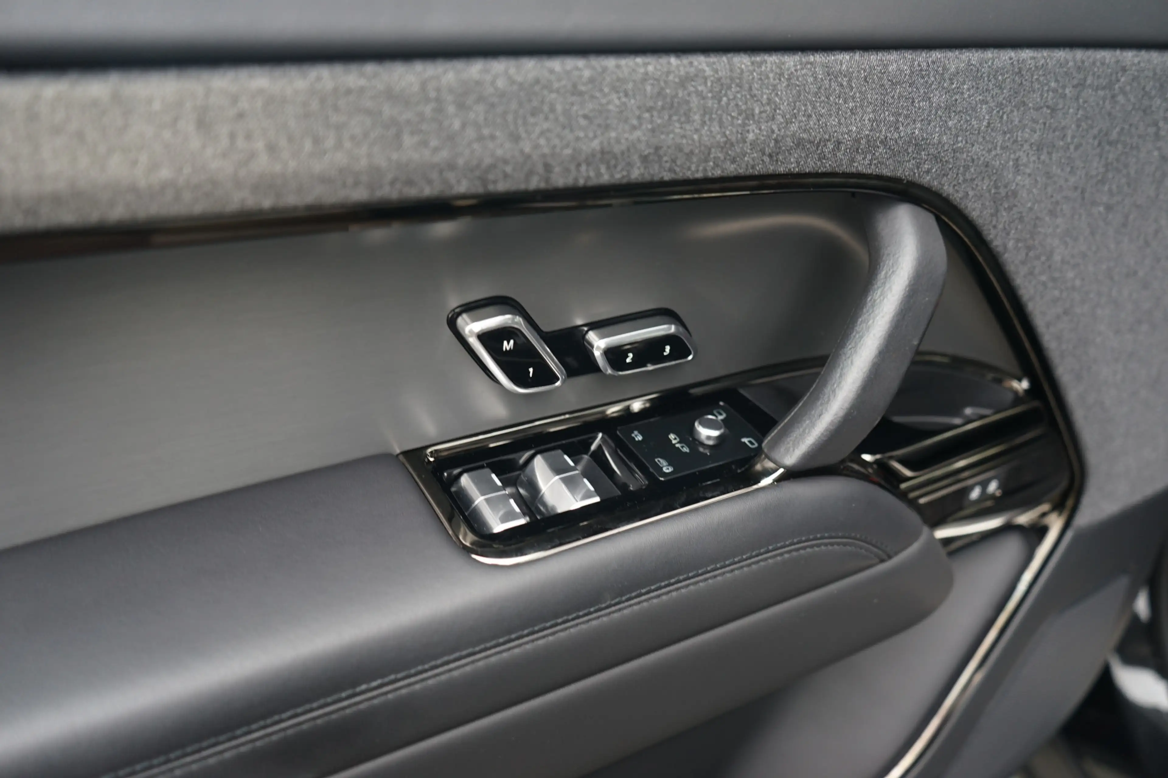 Land Rover Range Rover Sport 3.0 P440e Dynamic HSE | Head-up display | Elektris — photo 20