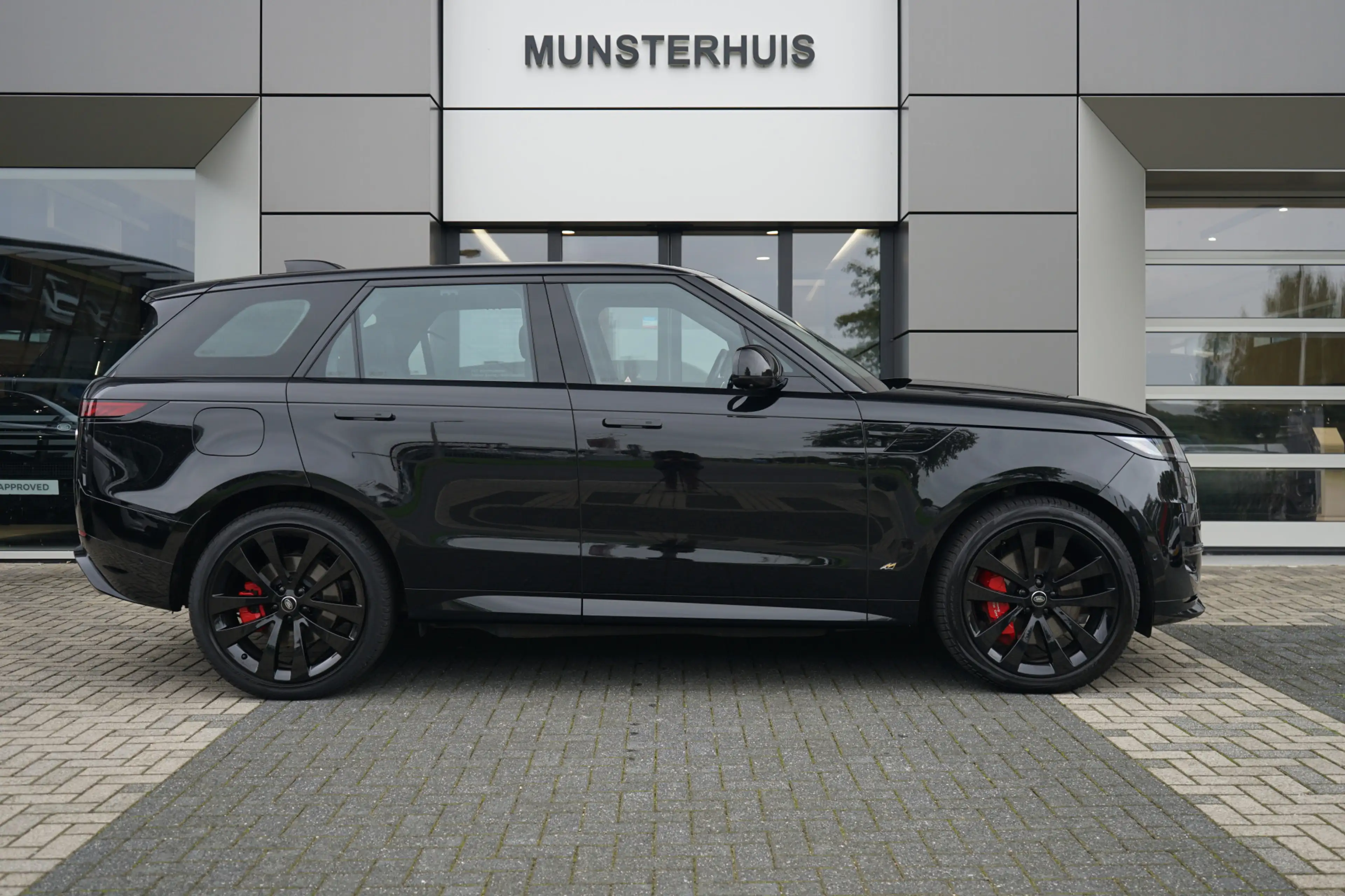 Land Rover Range Rover Sport 3.0 P440e Dynamic HSE | Head-up display | Elektris — photo 14
