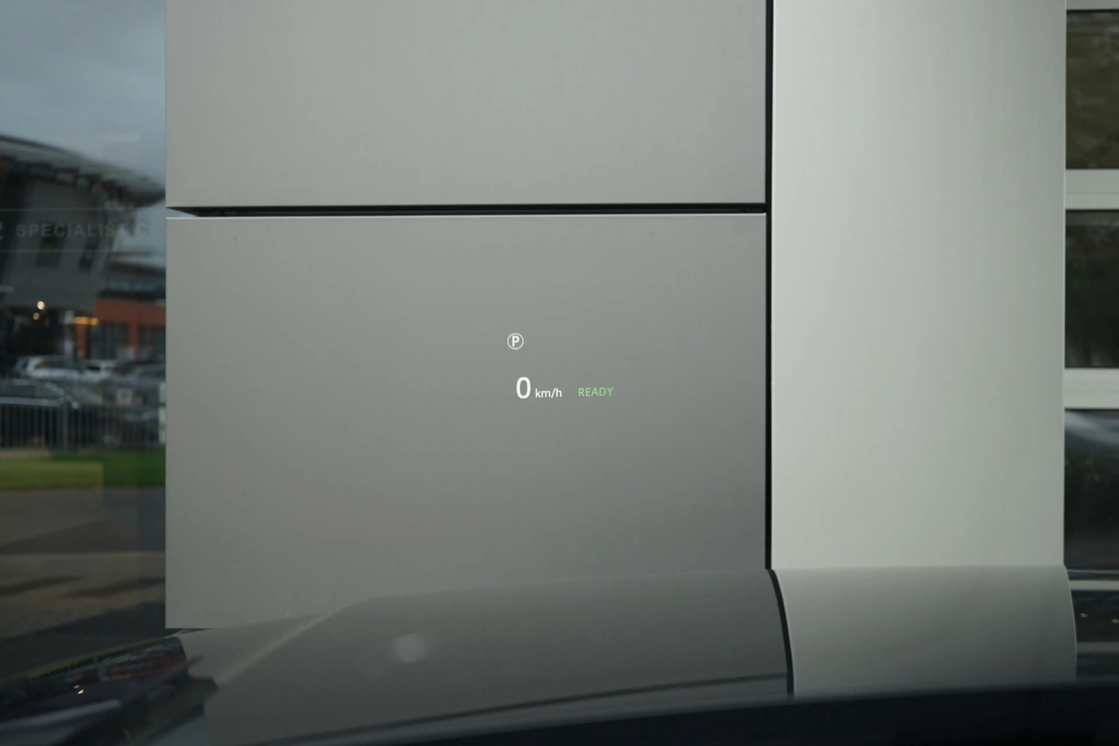 Land Rover Range Rover Sport 3.0 P440e Dynamic HSE | Head-up display | Elektris — photo 17