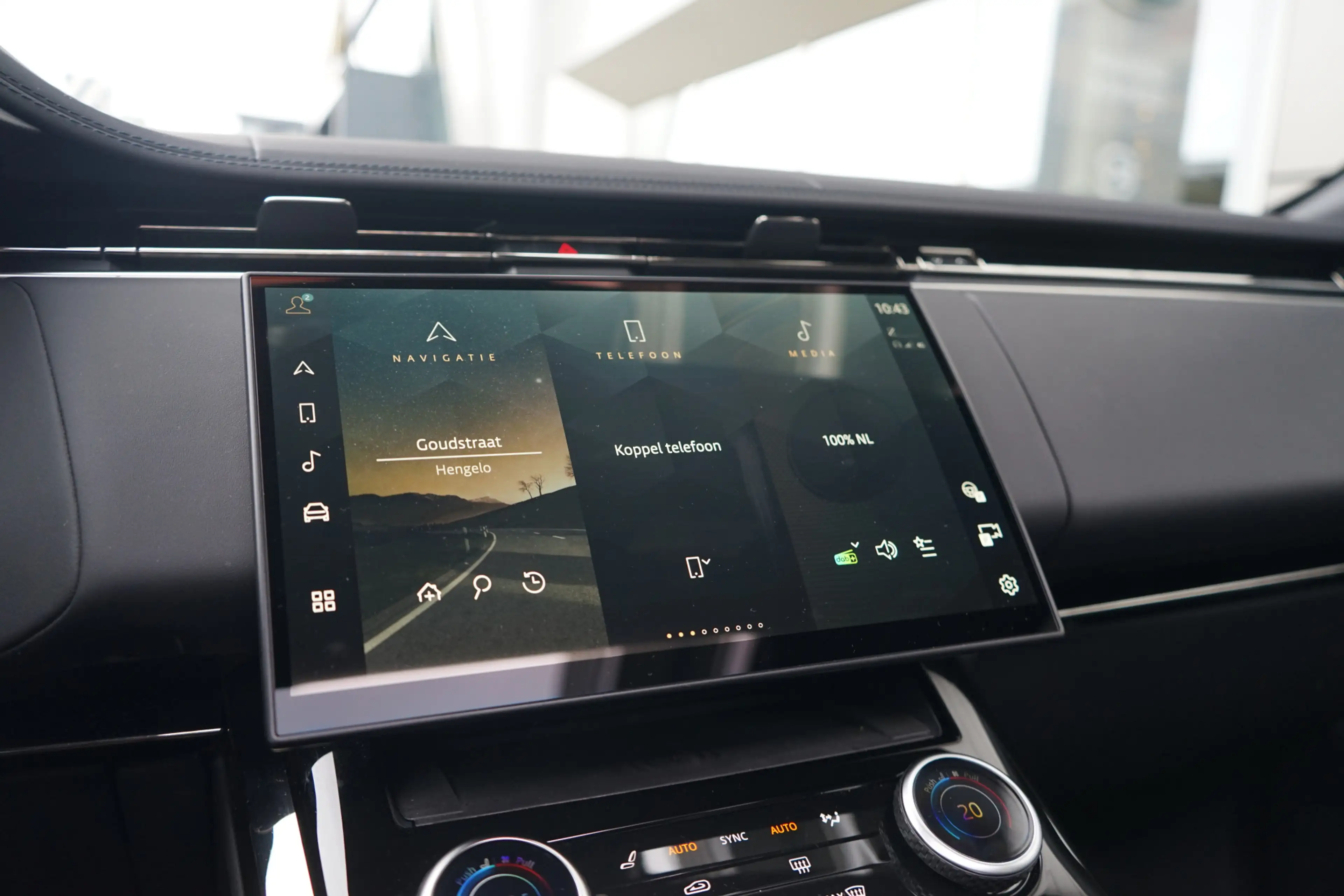 Land Rover Range Rover Sport 3.0 P440e Dynamic HSE | Head-up display | Elektris — photo 21