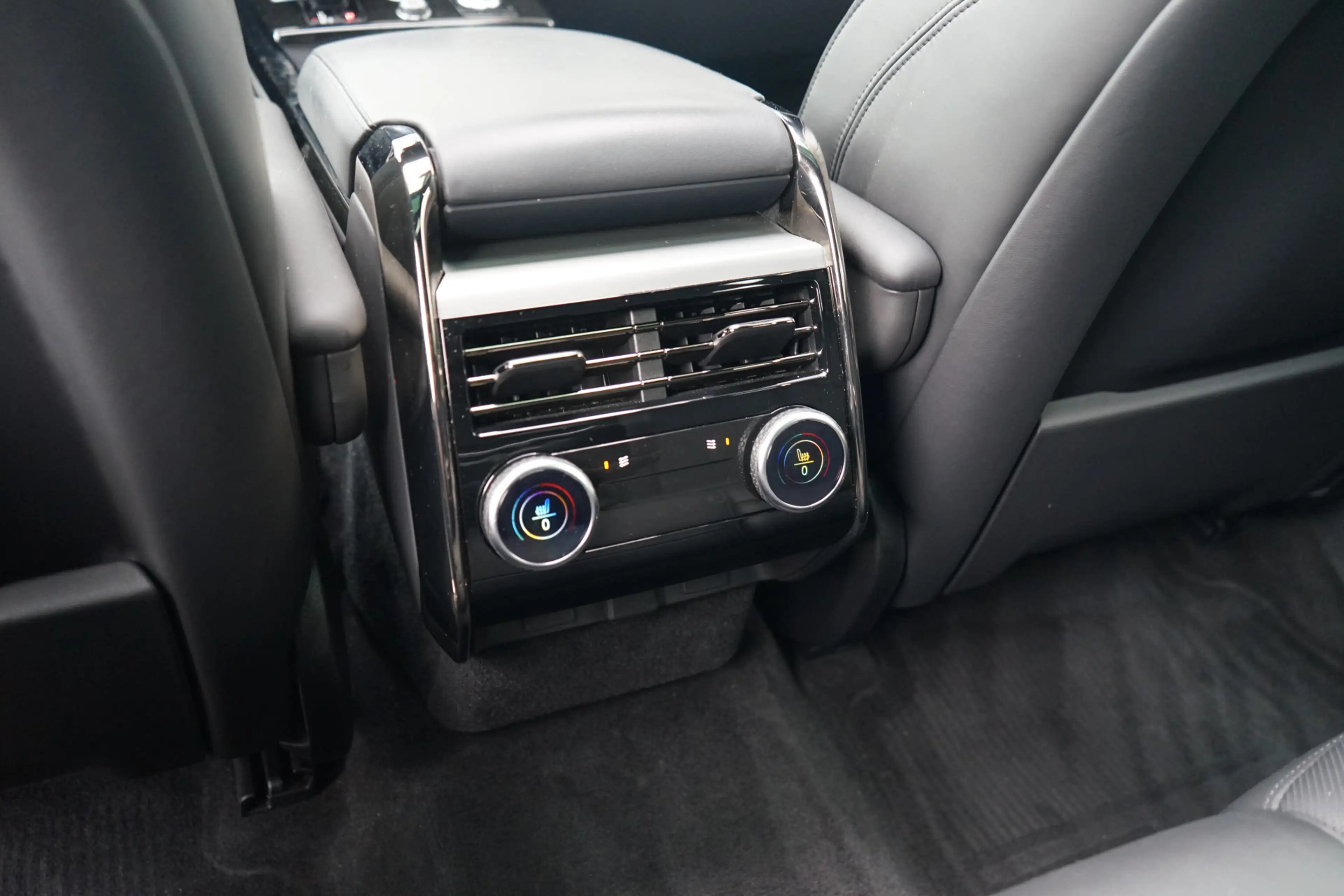 Land Rover Range Rover Sport 3.0 P440e Dynamic HSE | Head-up display | Elektris — photo 30