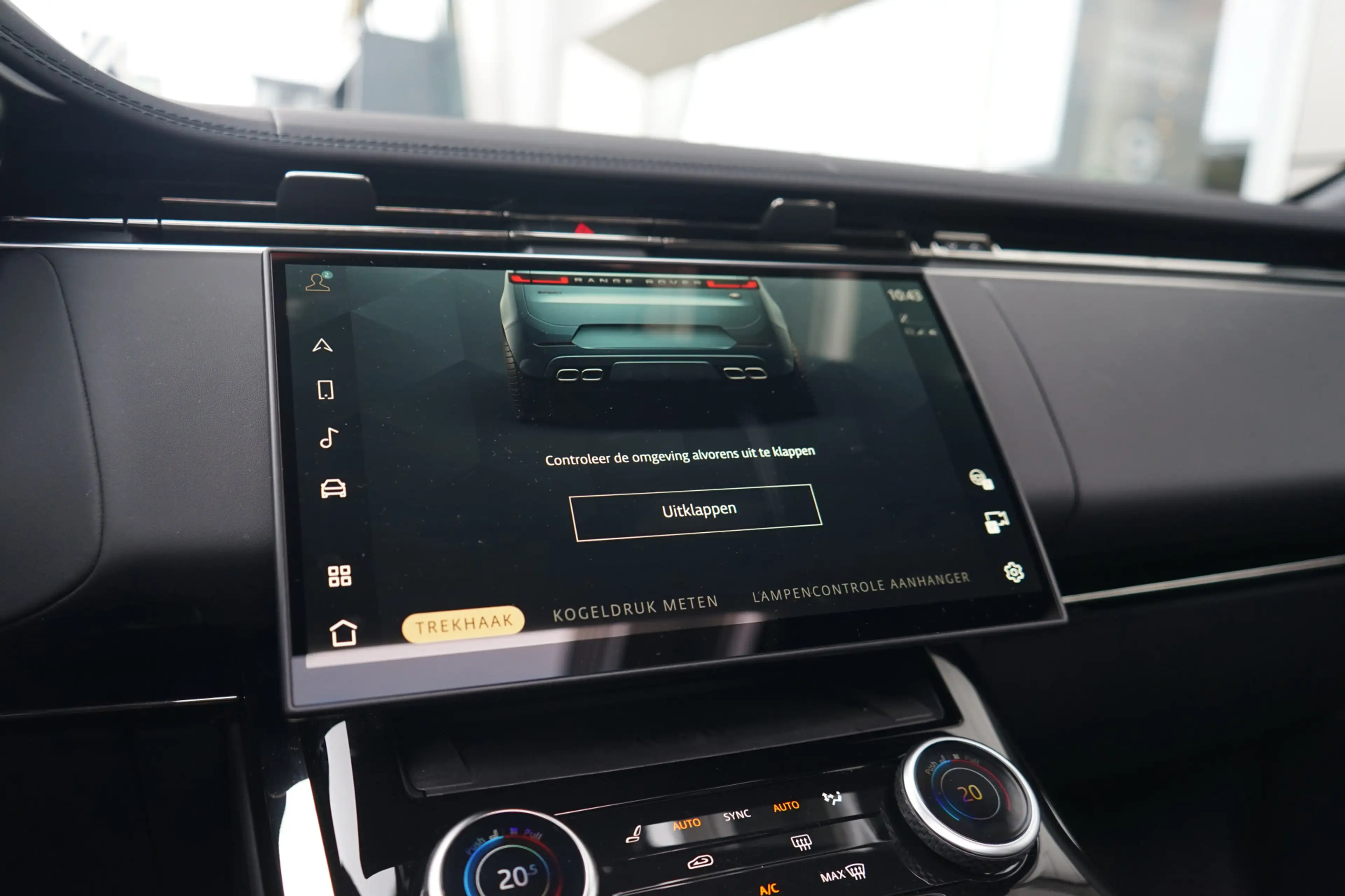 Land Rover Range Rover Sport 3.0 P440e Dynamic HSE | Head-up display | Elektris — photo 22