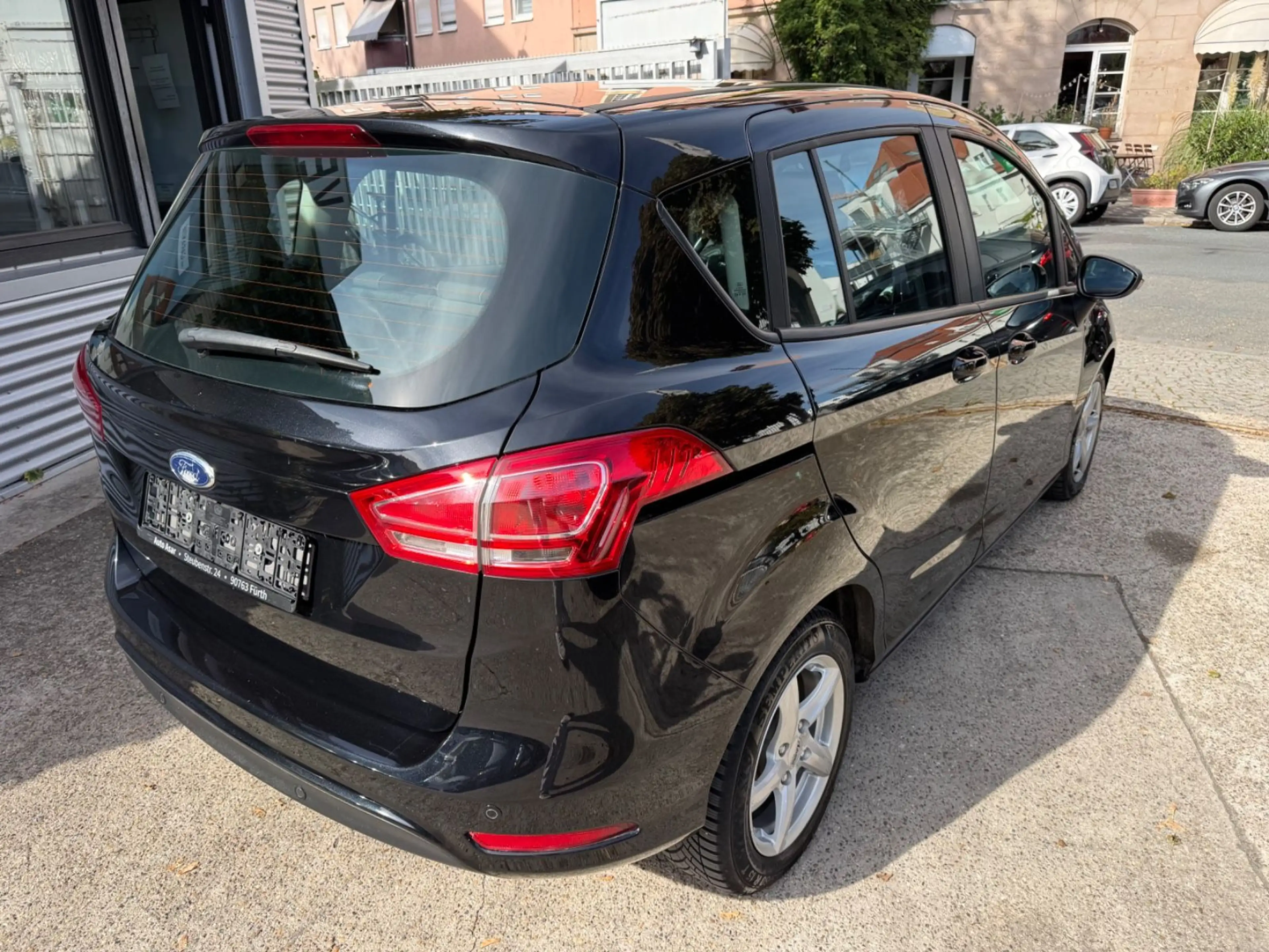 Ford B-Max B-MAX Sync Edition/2x Schiebetür/8-fach — photo 5