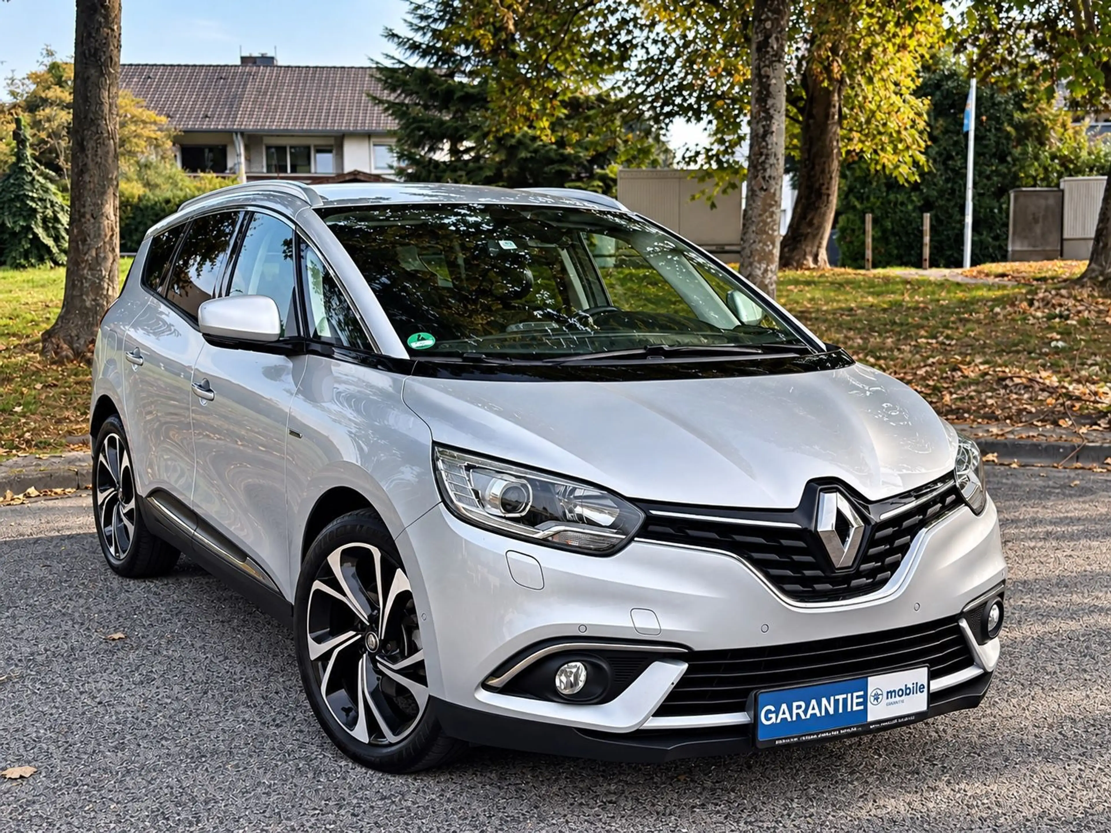 Renault Grand Scenic 1,3 "BOSE Edition" 7-Sitzer — photo 2