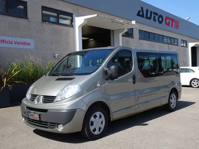 Renault Trafic Trafic T29 2.5 dCi/150 PL-TN Passenger Luxe 6 POSTI