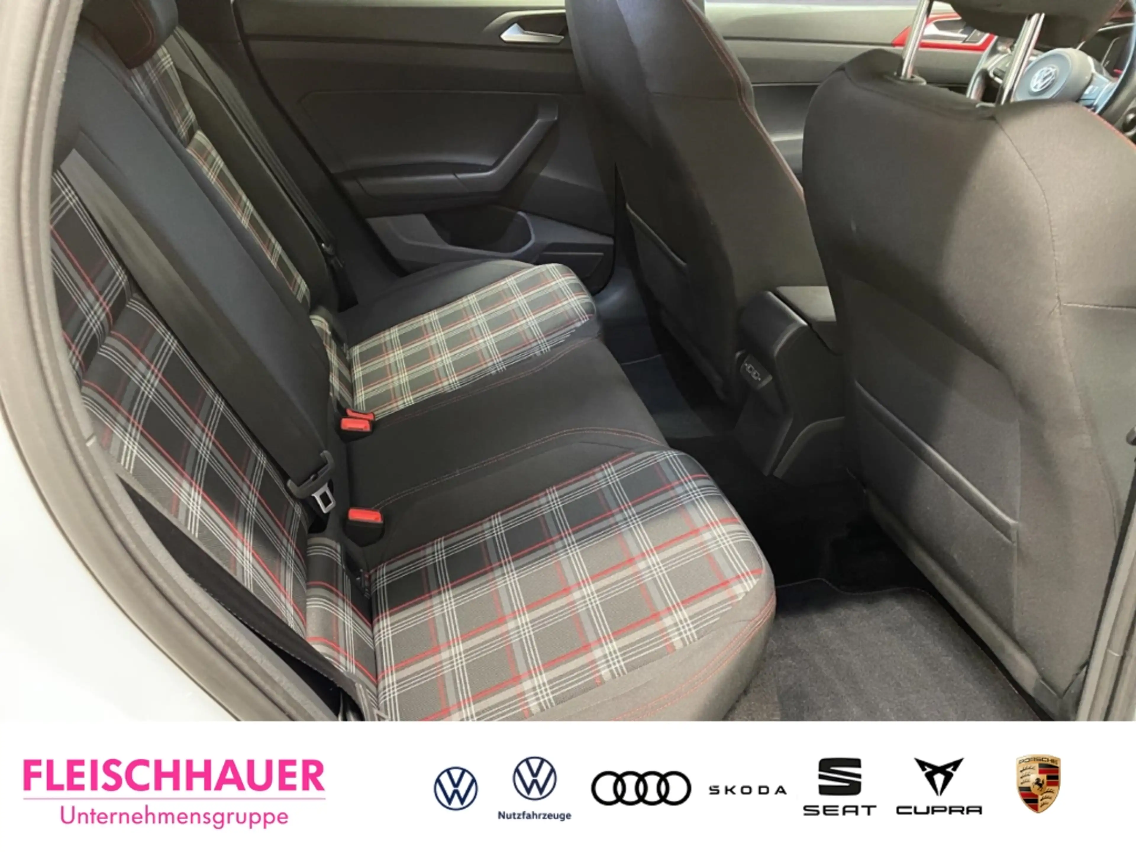Volkswagen Polo GTI VI 2,0 l TSI Tel.-Vorb. LED SHZ Temp PDCv+h ACC Na — photo 10