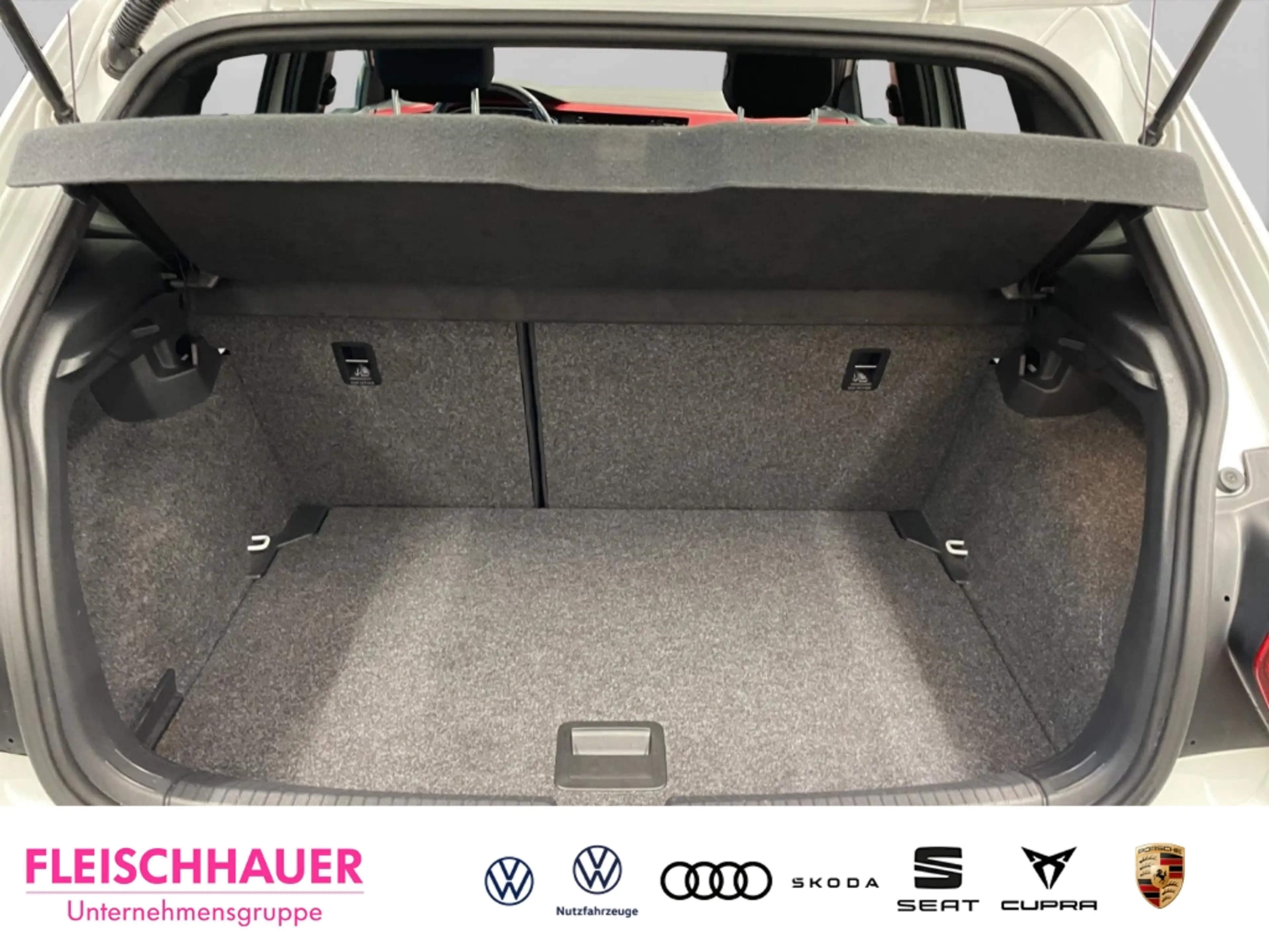 Volkswagen Polo GTI VI 2,0 l TSI Tel.-Vorb. LED SHZ Temp PDCv+h ACC Na — photo 7